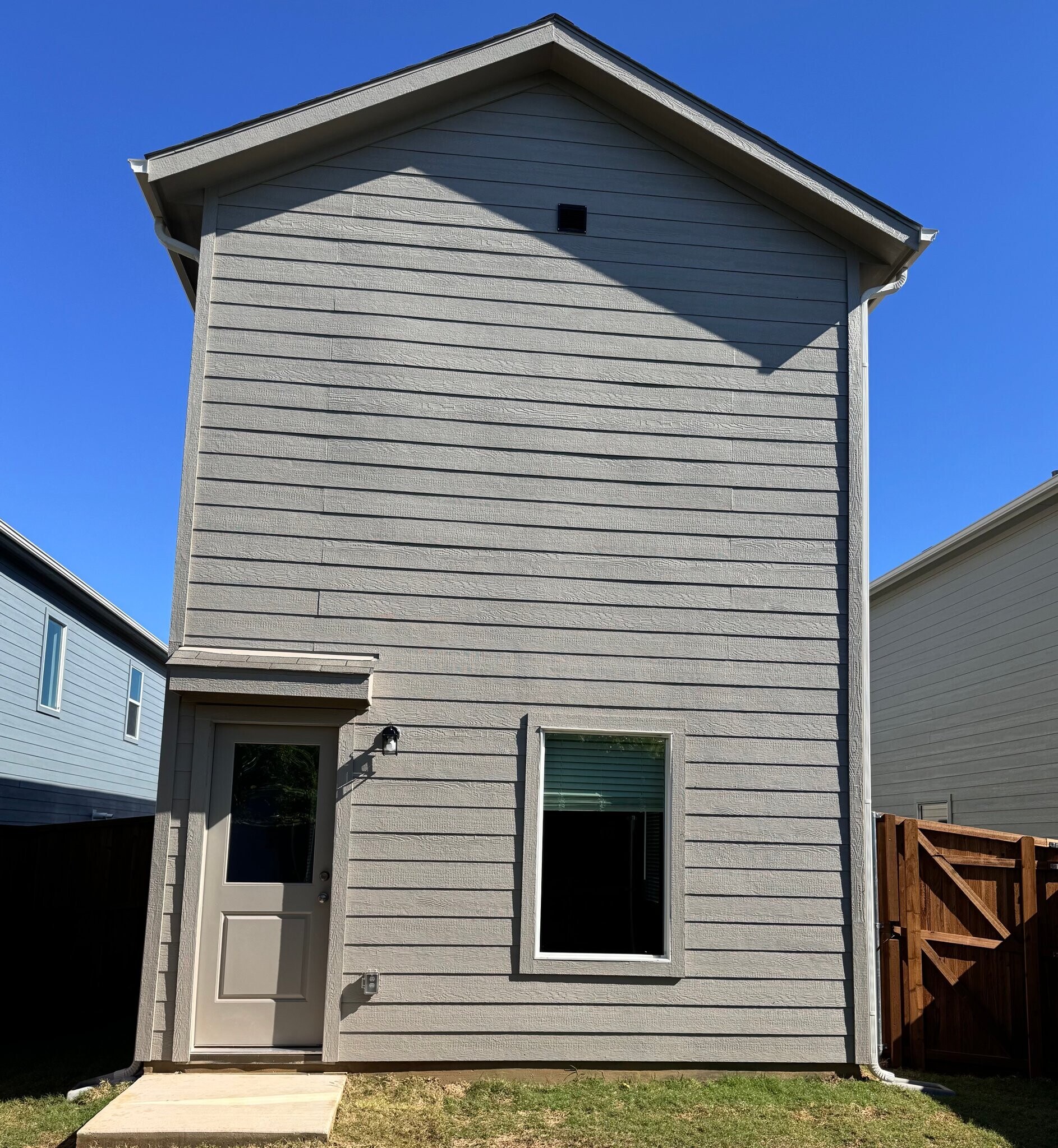 Building Photo - 12128 Steeplechase Dr