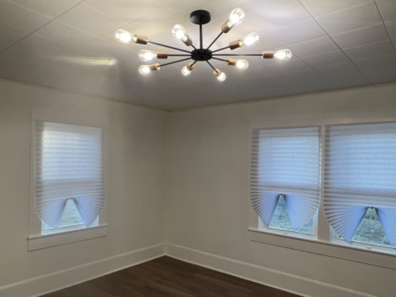 Building Photo - 111 Second St