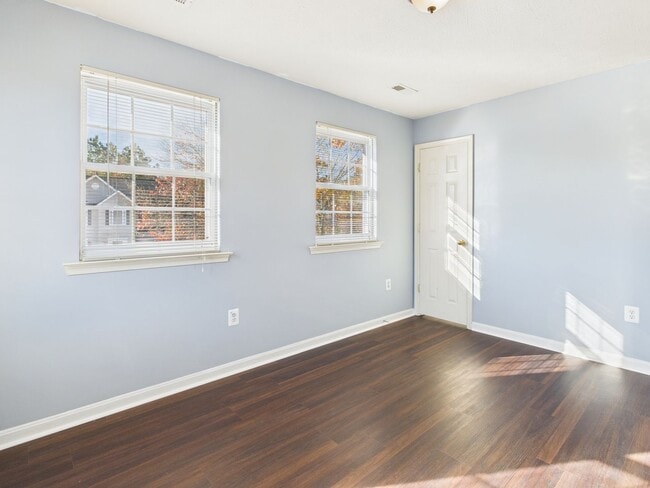 Building Photo - 10561 Gallant Fox Way