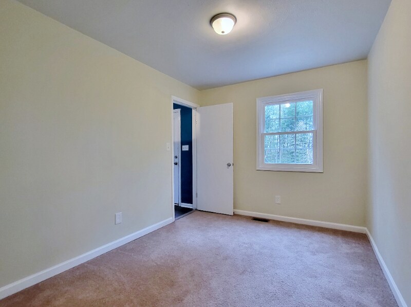 Building Photo - 4908 Ashton Rd