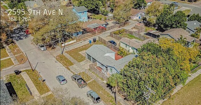 Building Photo - 2595 9th Ave N