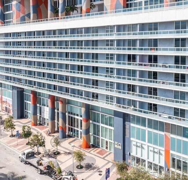Building Photo - 50 Biscayne Blvd