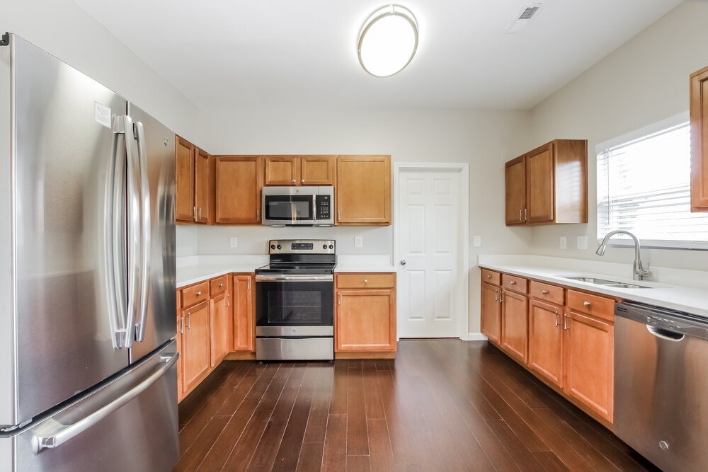 Building Photo - 910 Willow Wind Dr