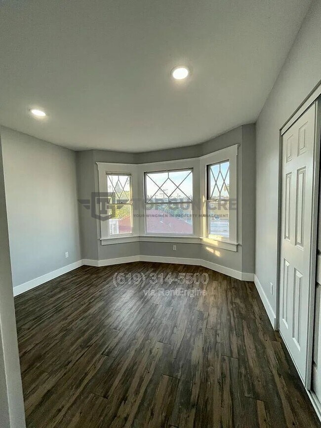 Building Photo - 643 S 31st St