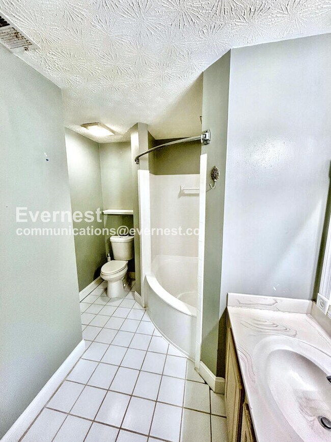 Building Photo - 970 Sidney Marcus Blvd NE