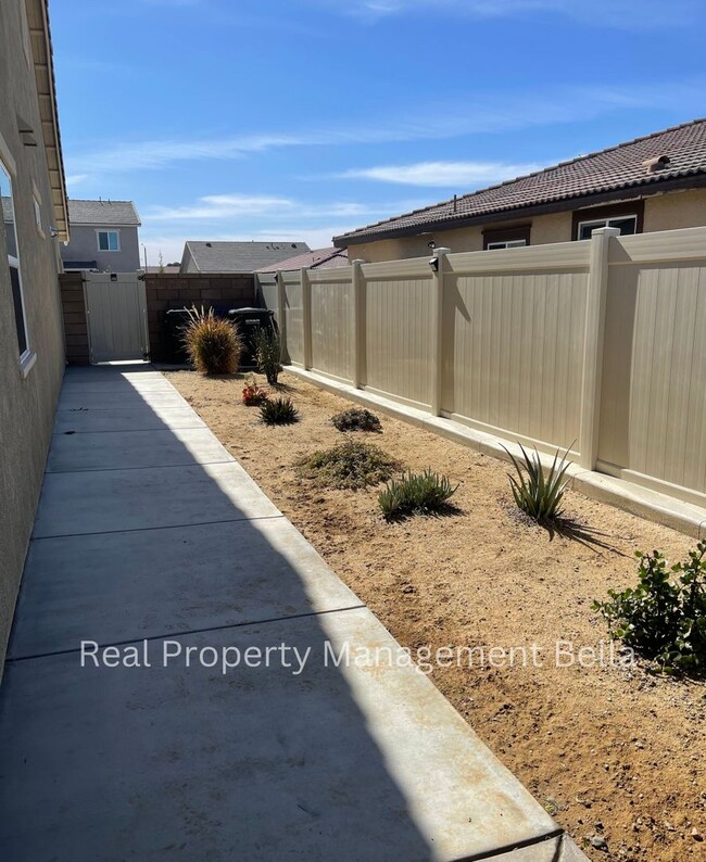 Building Photo - Charming 3-Bedroom Home in Hemet