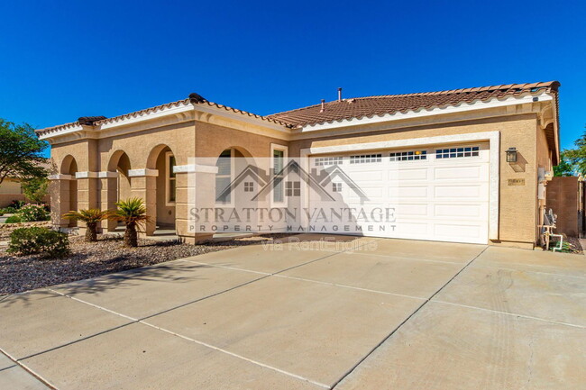 Building Photo - 21004 E Sunset Dr