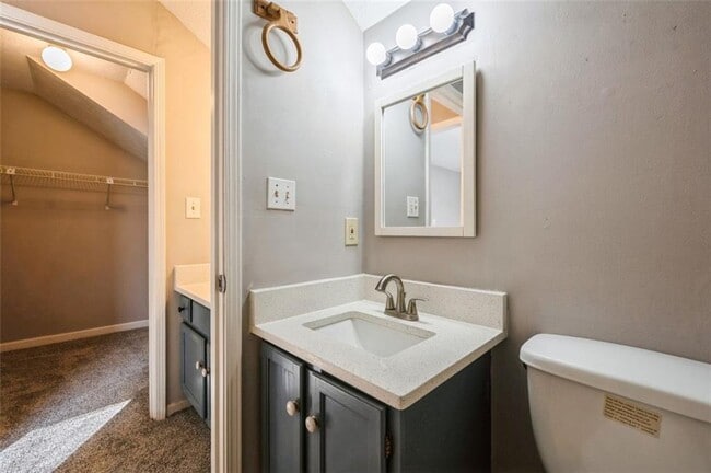 Building Photo - 1258 Minhinette Dr