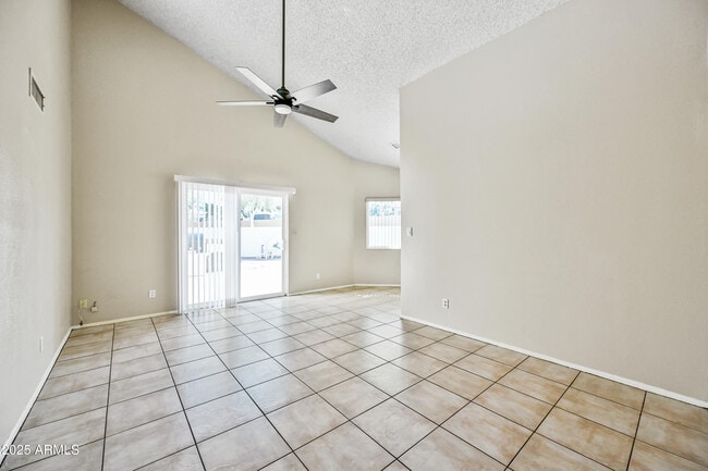 Building Photo - 7725 E Rovey Ave