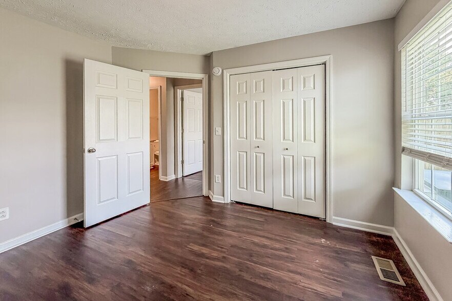 Building Photo - 4152 Pleasant Colony Dr