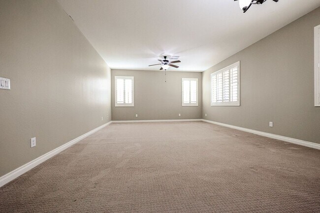Building Photo - COMING SOON! Great Location!Stunning 6-bedroom Plus 7, 4.5-bathroom home located in Chandler