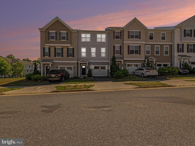 Building Photo - 1428 Hudgins Farm Cir