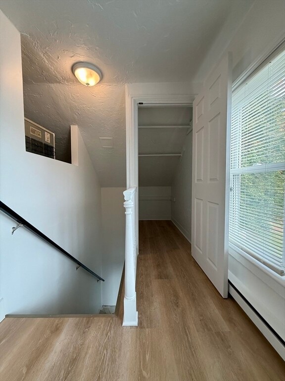 Building Photo - 542 Mt Hope St