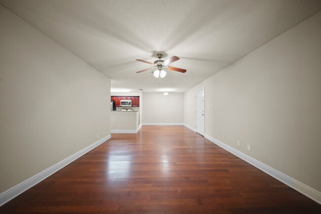 Building Photo - 4208 Santa Fe Pkwy