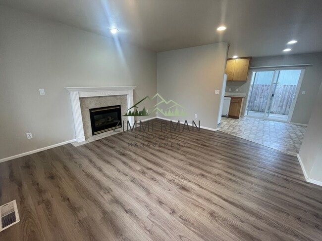 Building Photo - Cute 3-bedroom Home In Springfield