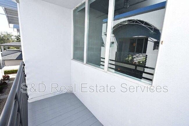 Building Photo - 5008 S MacDill Ave