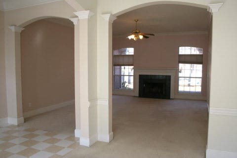 Building Photo - 1065 Waltons Pass