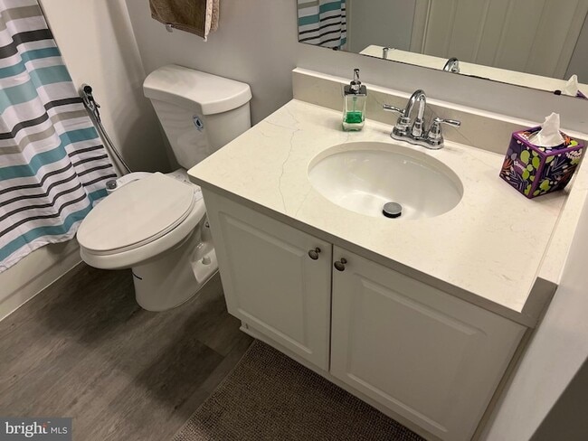 Building Photo - 1625 International Dr