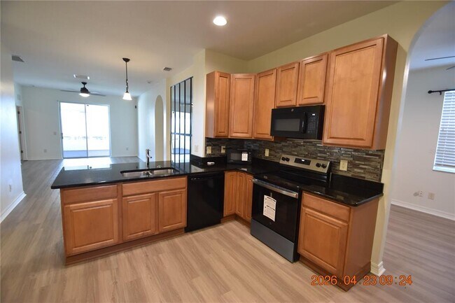 Building Photo - 30633 Totteridge Pl