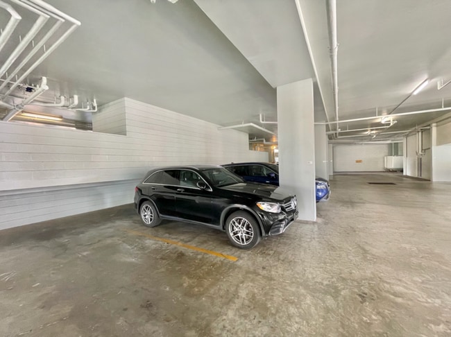 Building Photo - 1610 Kanunu St