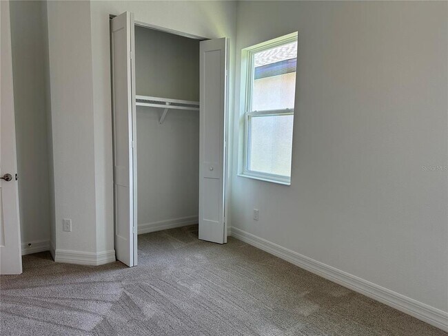 Building Photo - 4778 SE 25th Loop