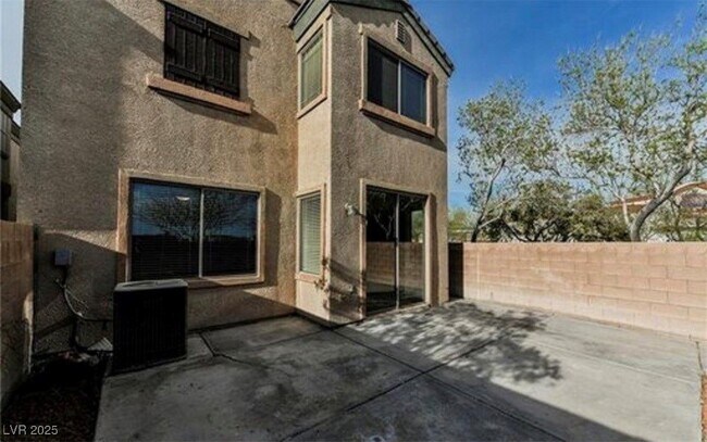 Building Photo - 11 Stockton Edge Ave