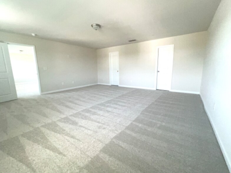 Building Photo - 349 Indian River Dr