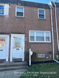 Building Photo - Beautiful 3 Bedroom  1.5 Bath  townhome in...