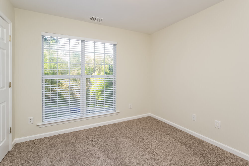 Building Photo - 212 Browning Cir