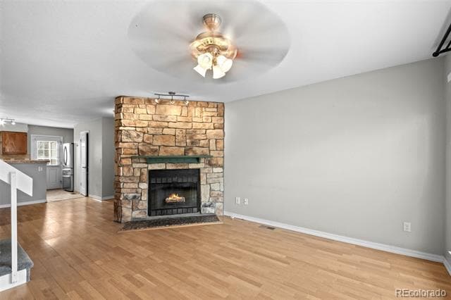 Building Photo - 10857 Summerset Way