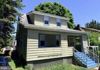 Building Photo - 506 Cedarcroft Rd