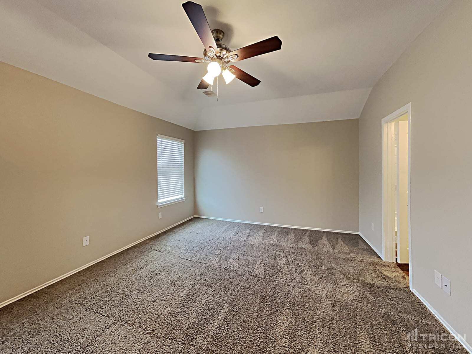 Building Photo - 15451 Bosque Viejo Trl
