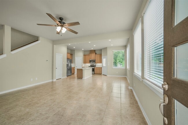 Building Photo - 323 N Spotted Fern Dr