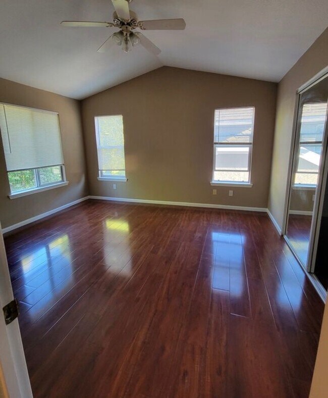 Building Photo - 2249 Fallwater Ln