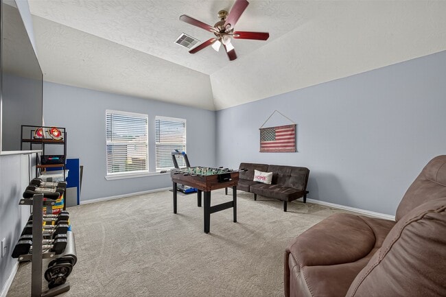 Building Photo - 8222 Hardy Elm St
