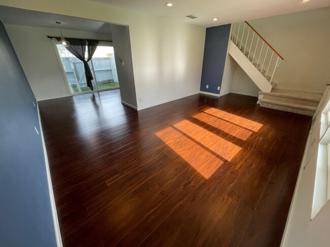 Building Photo - 34591 Bluestone Common