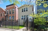 Building Photo - 1923 W Erie St