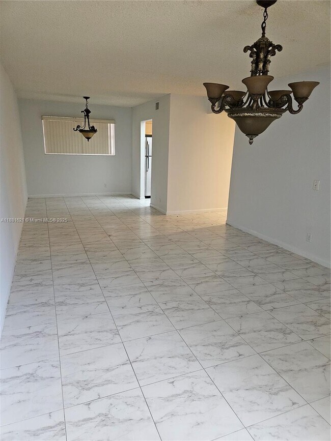Building Photo - 11131 Royal Palm Blvd