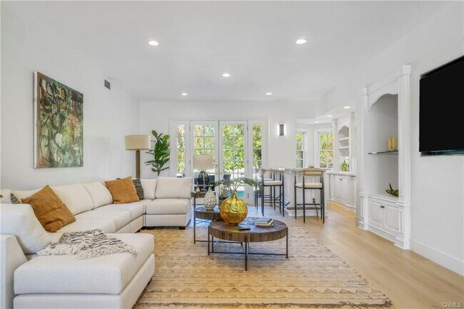 Building Photo - 20315 Howard Ct