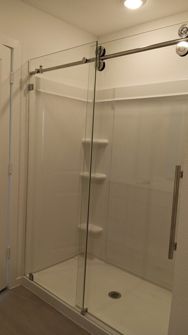 Building Photo - 6839 Flowering Ginger Ln