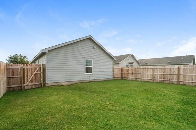 Building Photo - 13715 Haystack Rdg