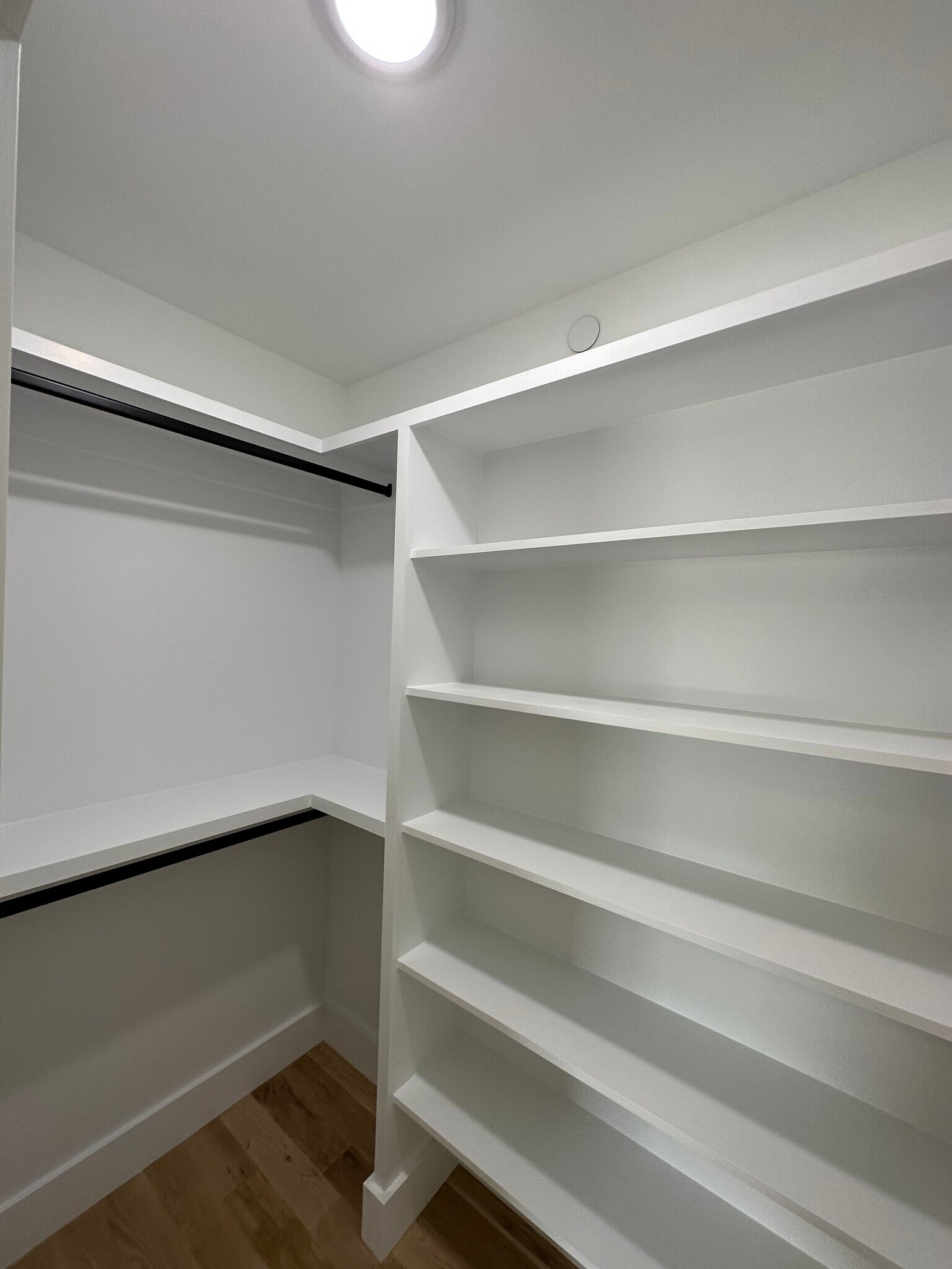 Building Photo - 56 Brill St