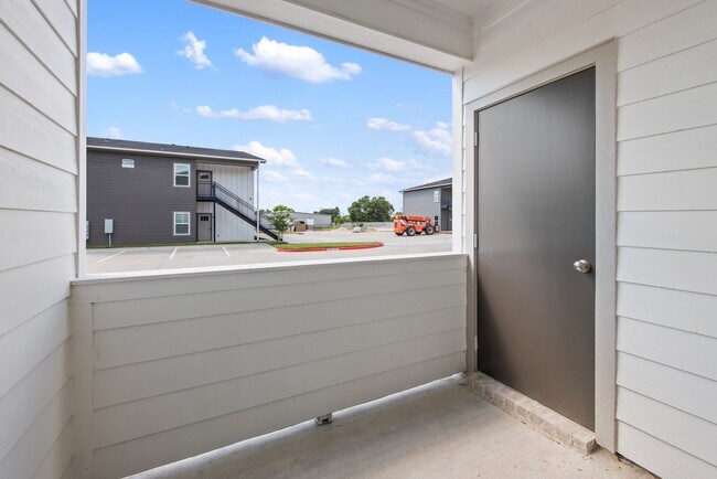 Building Photo - 1326 Prairie Dr