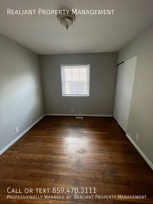 Building Photo - 2160 Winterberry Dr
