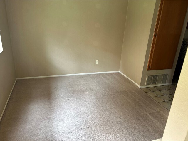 Building Photo - 3595 W Greentree Cir