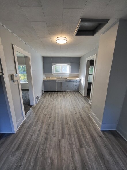 Primary Photo - 3113 Mona St