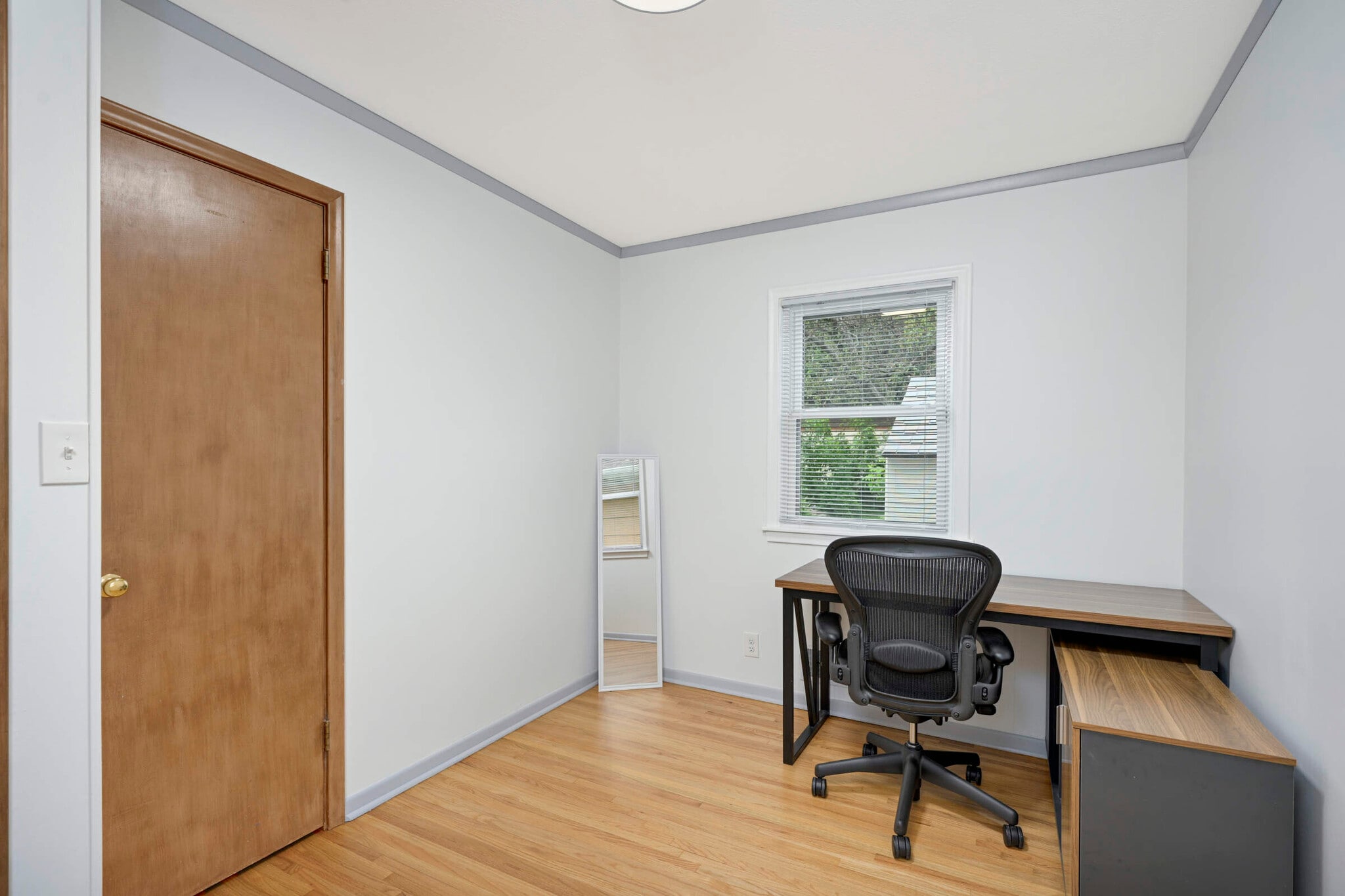 Secondary bedroom - 4540 3rd Ave S