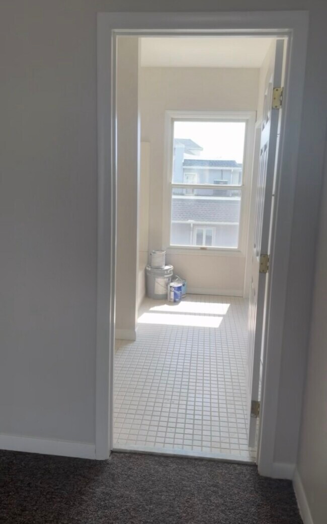 Building Photo - Parker Ave,LLC