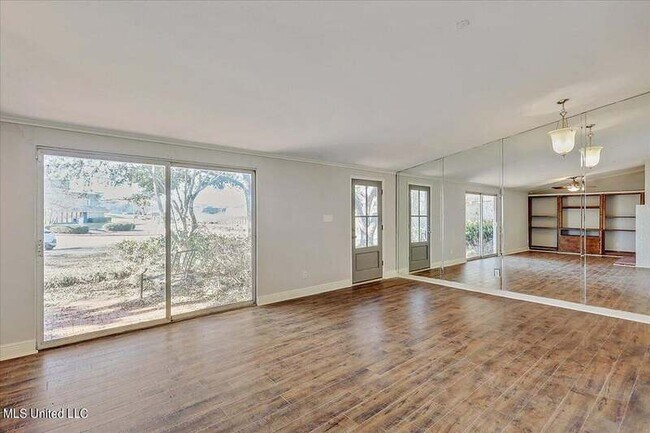 Building Photo - 4750 Old Canton Rd