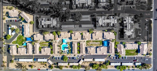 Building Photo - 3065 N 67th Ave